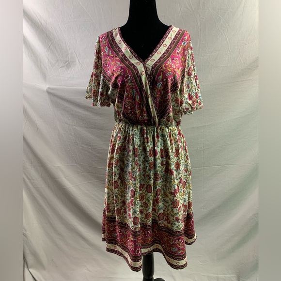 Burgundy Floral Print Butterfly Sleeve Dress - Picture 8 of 11